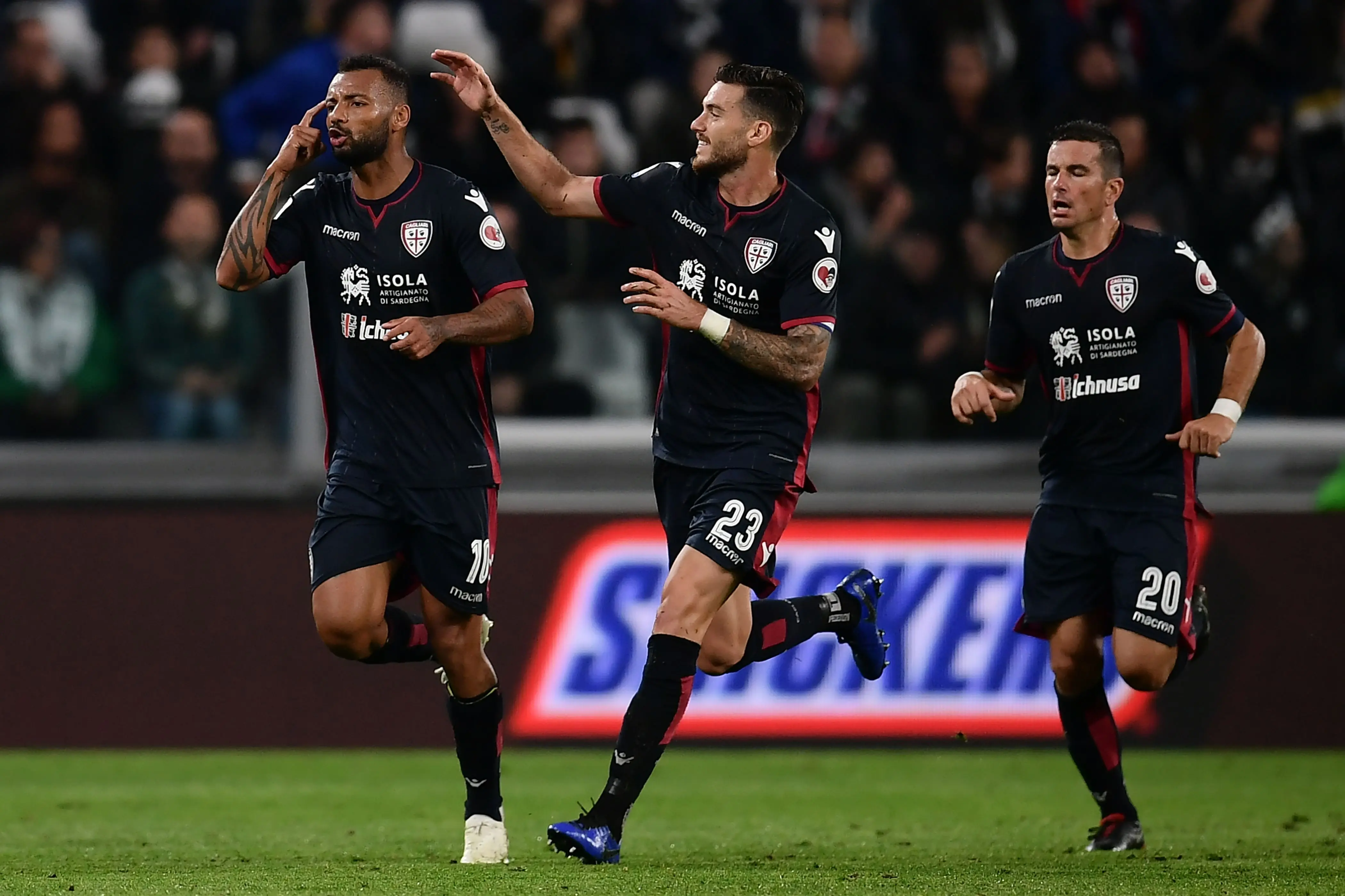 皇马vsac米兰_(皇马vsac米兰比赛结果)  第2张