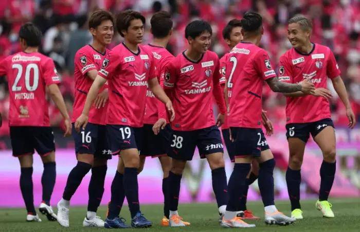 大阪樱花vs川崎前锋_(大阪樱花vs足球俱乐部)