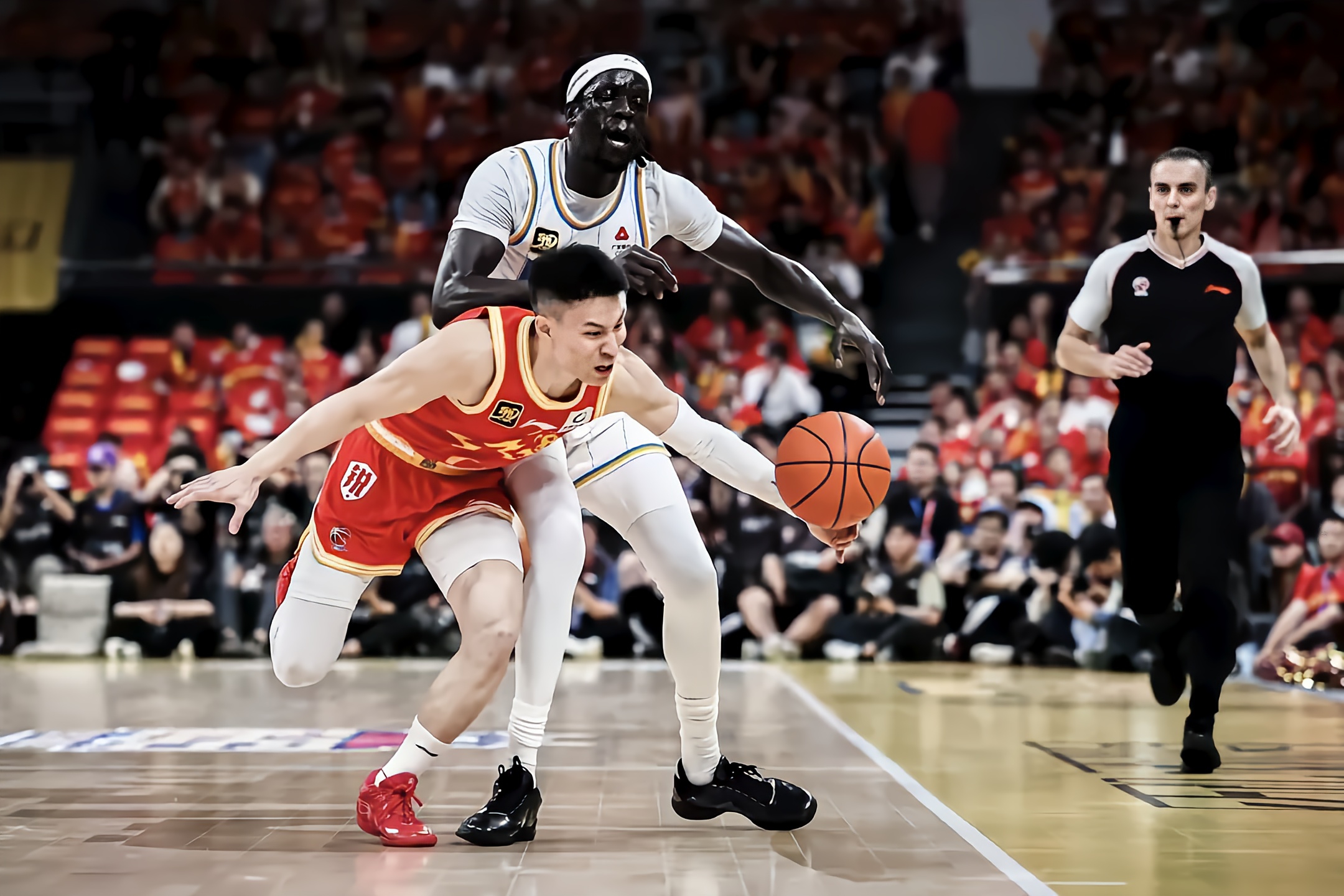 关于顶级联赛强强交锋实时直播见证篮坛巅峰时刻的信息 第2张 关于顶级联赛强强交锋实时直播见证篮坛巅峰时刻的信息 第2张