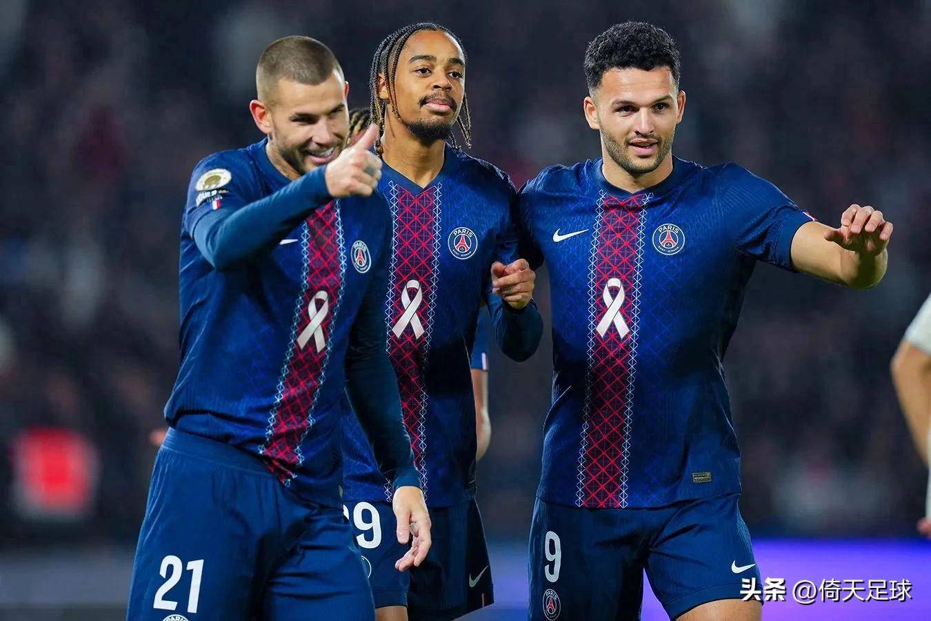 法甲布雷斯特0-3巴黎圣日耳曼阿什拉夫双响杜埃建功的简单介绍  第1张