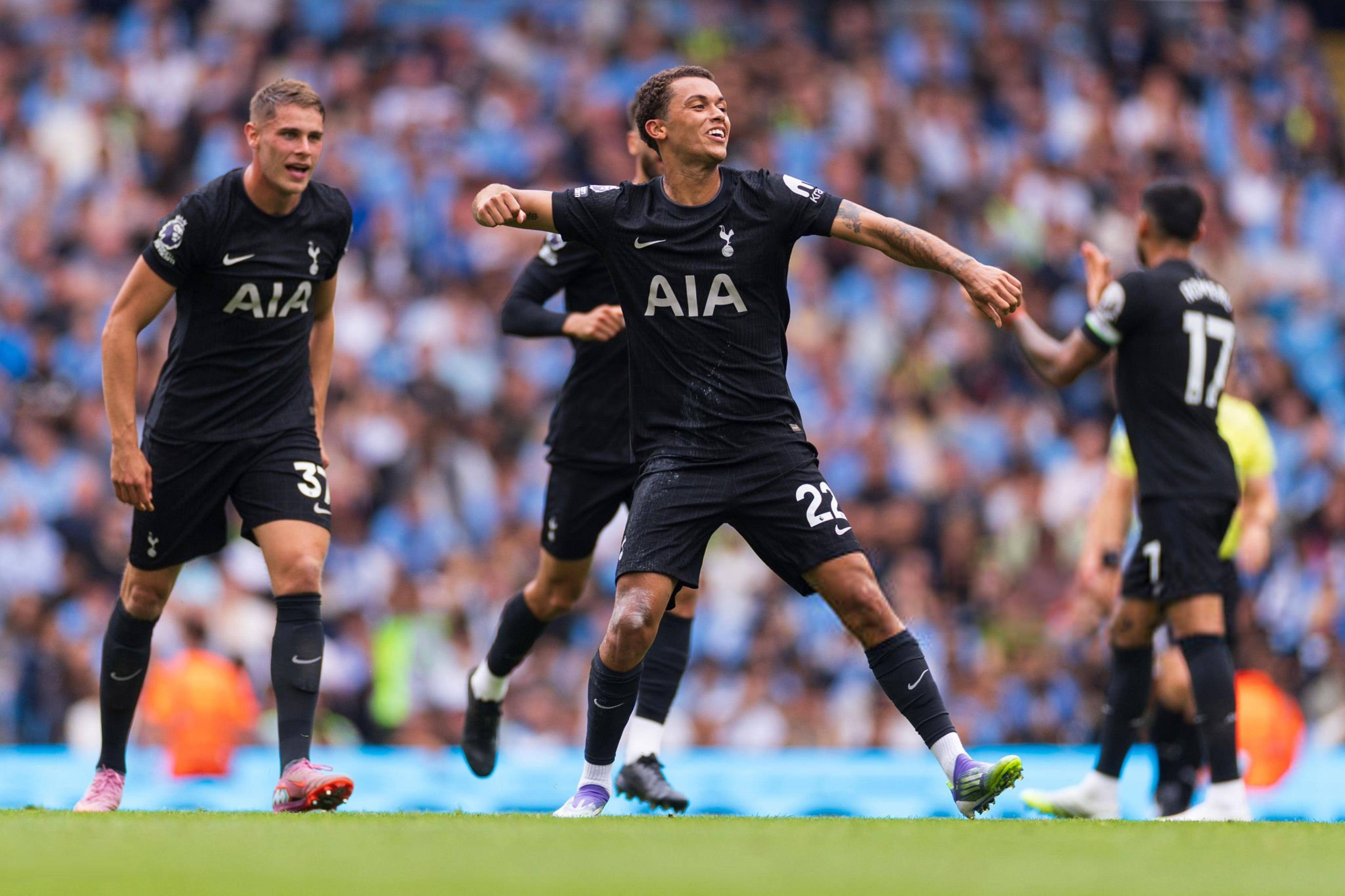 关于曼城官方宣布马尔穆什将缺席曼市德比因国际比赛日膝盖受伤的信息