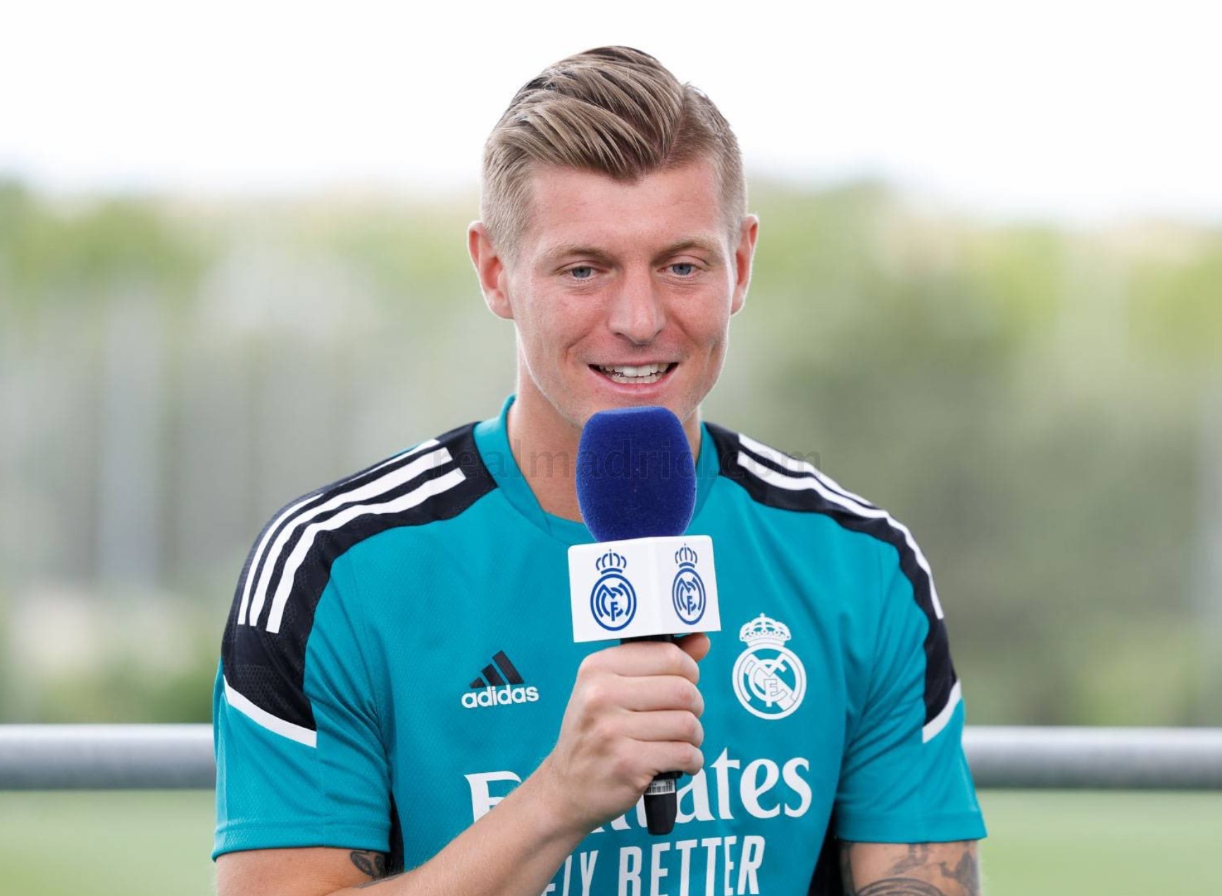 关于克罗斯抨击德甲新规则形式主义大于实际意义的信息  第1张