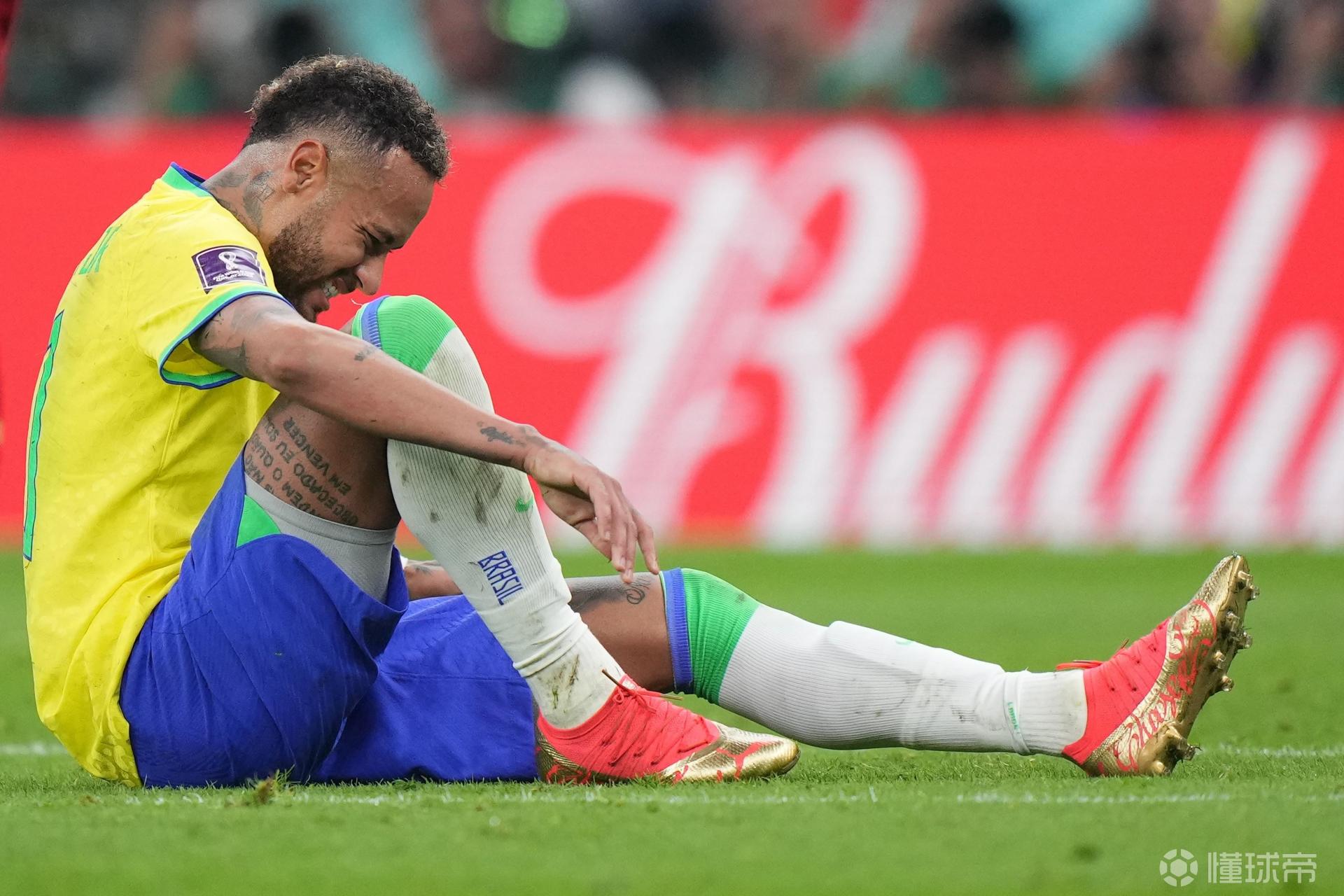 包含内马尔在电视机前观看世预赛未能重返国家队的词条 第1张 包含内马尔在电视机前观看世预赛未能重返国家队的词条 第1张