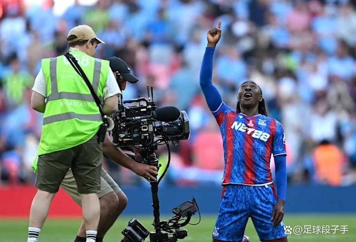 热刺预计求购埃泽球员本赛季在水晶宫有优秀表现的简单介绍