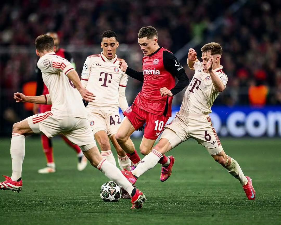 关于维尔茨被评为德国足球先生奥利塞和沃尔特梅德进入前三名的信息