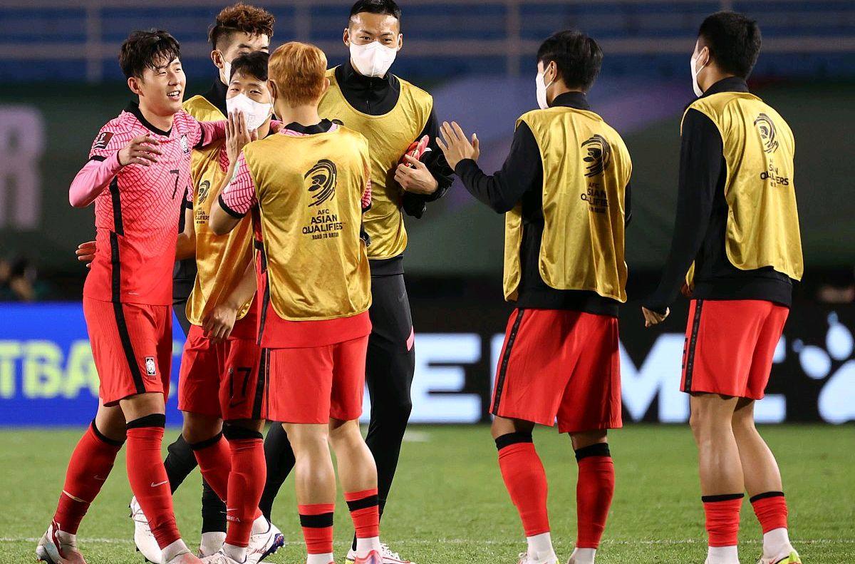 包含世预赛伊拉克VS韩国比分预测韩国巩固榜首的词条