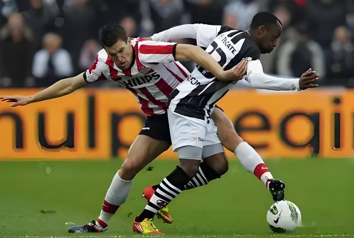 荷甲：沃伦丹VS特温特