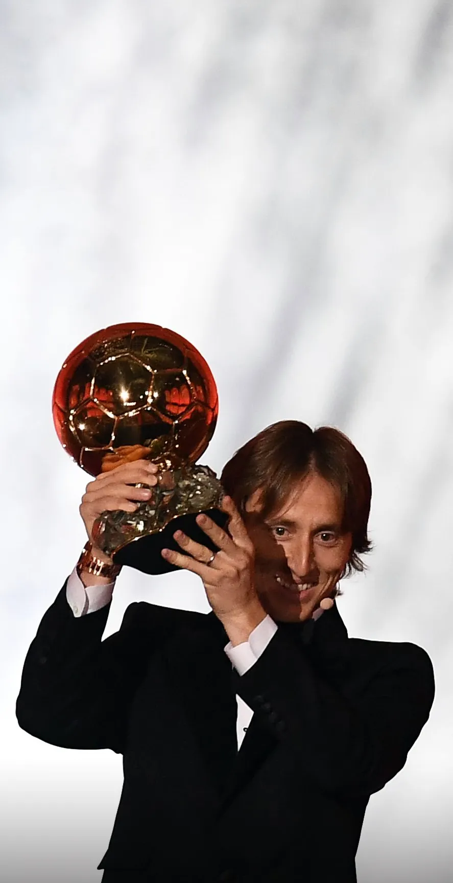 包含莫德里奇自由身加盟AC米兰双方签约一年的词条 第1张 包含莫德里奇自由身加盟AC米兰双方签约一年的词条 第1张