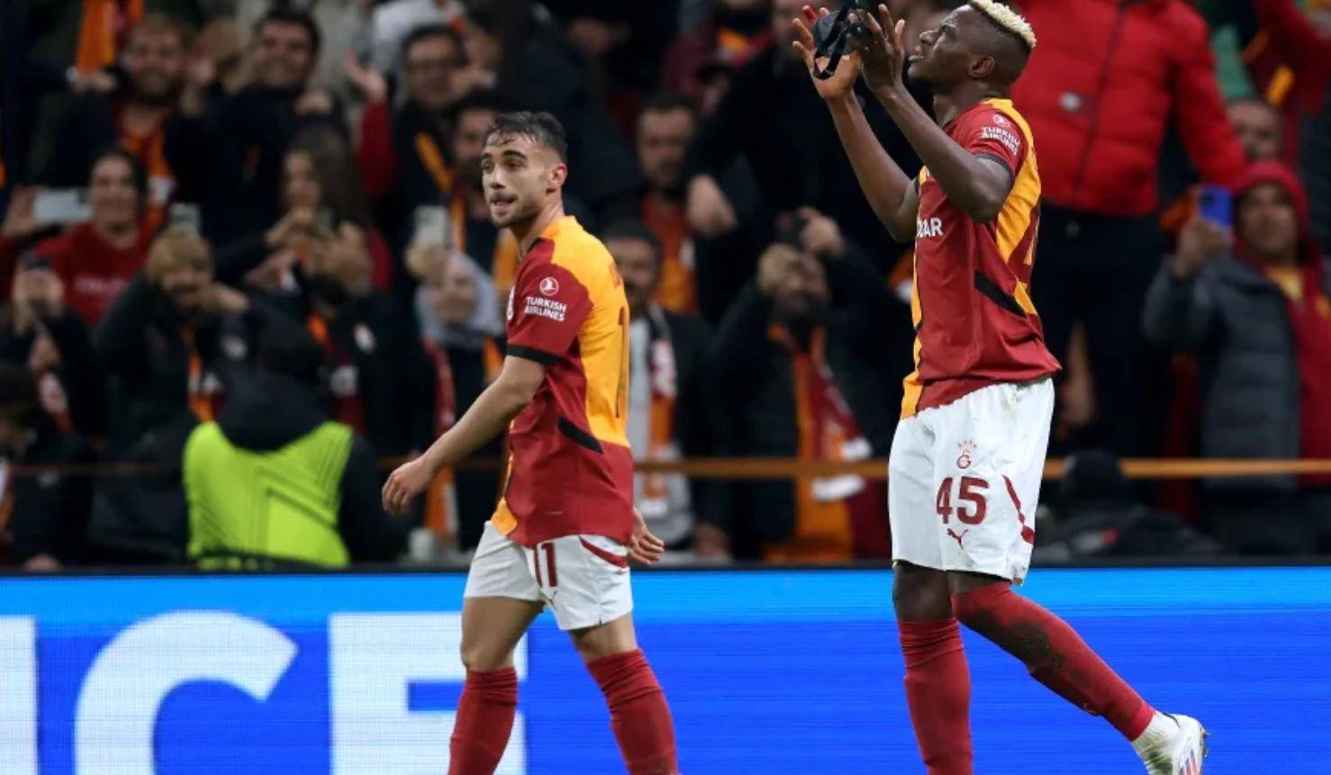 包含曝曼联重启与奥斯梅恩的谈判球员无意重返那不勒斯的词条