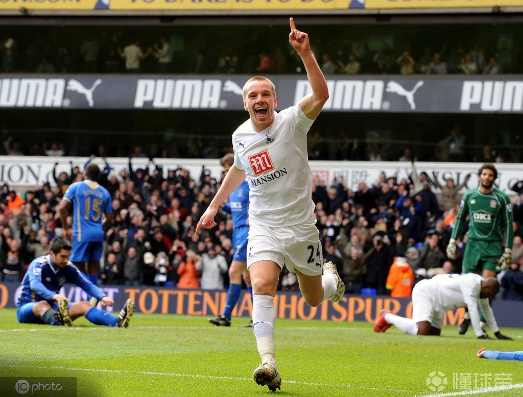 关于切尔西热刺都将摩根罗杰斯作为目标球员上赛季表现出色的信息