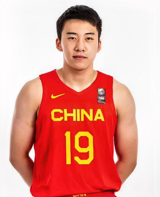 亚洲杯中国男篮79-71战胜韩国男篮晋级四强胡金秋23+11王俊杰21+8的简单介绍 第2张 亚洲杯中国男篮79-71战胜韩国男篮晋级四强胡金秋23+11王俊杰21+8的简单介绍 第2张