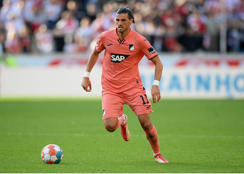 纽卡签下西班牙边锋科德罗预计今夏会被外租的简单介绍 第2张 纽卡签下西班牙边锋科德罗预计今夏会被外租的简单介绍 第2张