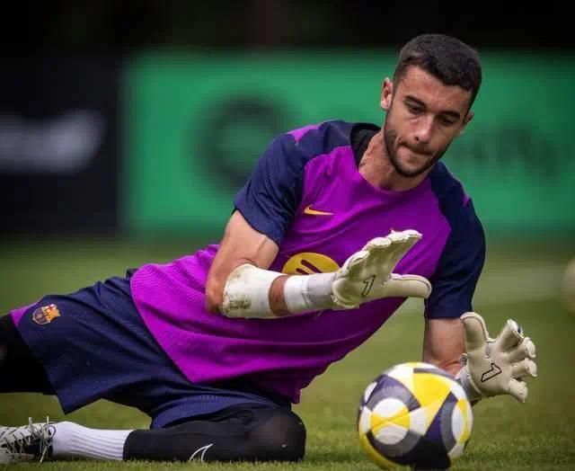 曝马拉西亚租借加盟埃尔切告吹曼联拒绝报价的简单介绍 第2张 曝马拉西亚租借加盟埃尔切告吹曼联拒绝报价的简单介绍 第2张