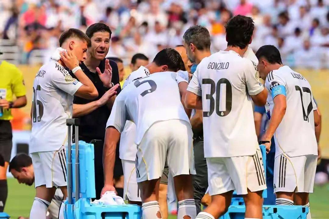 关于曝皇马愿让罗德里戈离队双方将进行会面的信息 第2张 关于曝皇马愿让罗德里戈离队双方将进行会面的信息 第2张