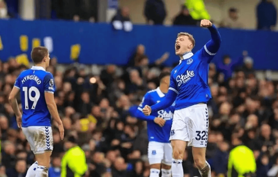 西汉姆联新赛季开局3连败铁锤帮陷入低迷的简单介绍 第1张 西汉姆联新赛季开局3连败铁锤帮陷入低迷的简单介绍 第1张