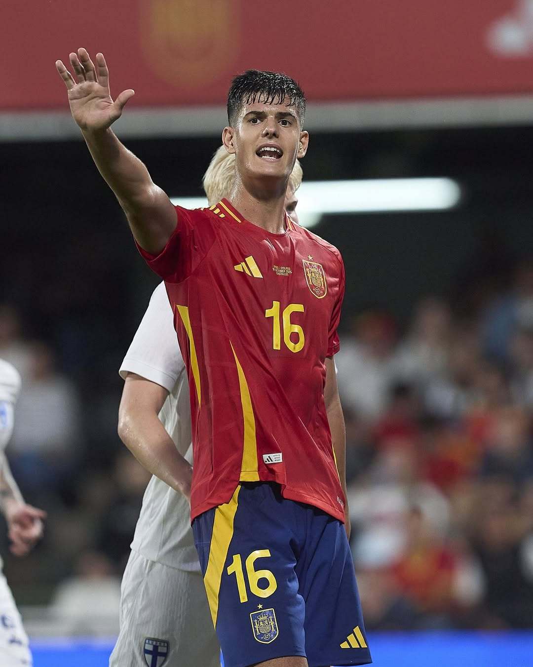 曝帕斯认为回皇马机会有限皇马拥有回购权 第2张 曝帕斯认为回皇马机会有限皇马拥有回购权 第2张