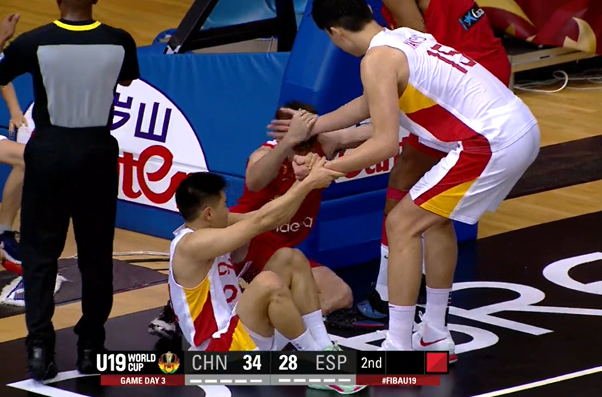 包含西U19：西班牙人U19VS塔拉戈纳曼雷萨U19的词条