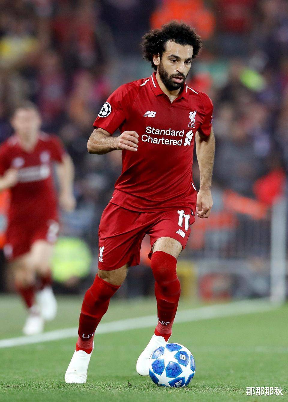 关于萨拉赫当选PFA最佳球员职业生涯第三次获得该奖项的信息