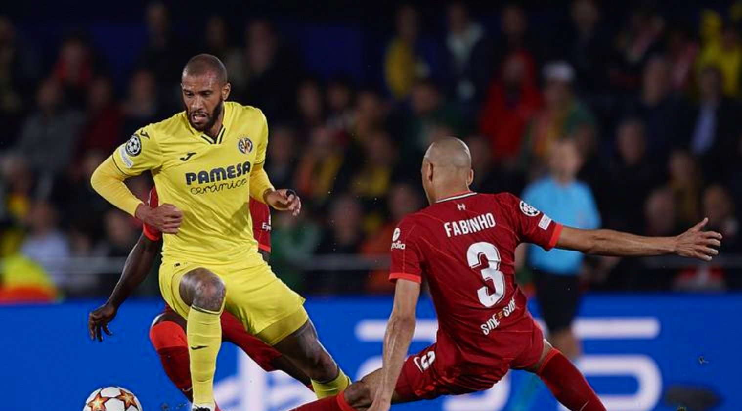 包含欧冠法兰克福1-5利物浦红军完成逆转的词条