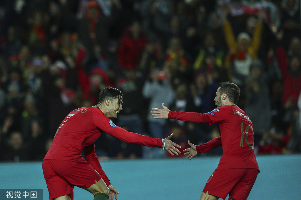 包含欧国联维尔茨与B席发生冲突场面一度十分紧张的词条 第2张 包含欧国联维尔茨与B席发生冲突场面一度十分紧张的词条 第2张