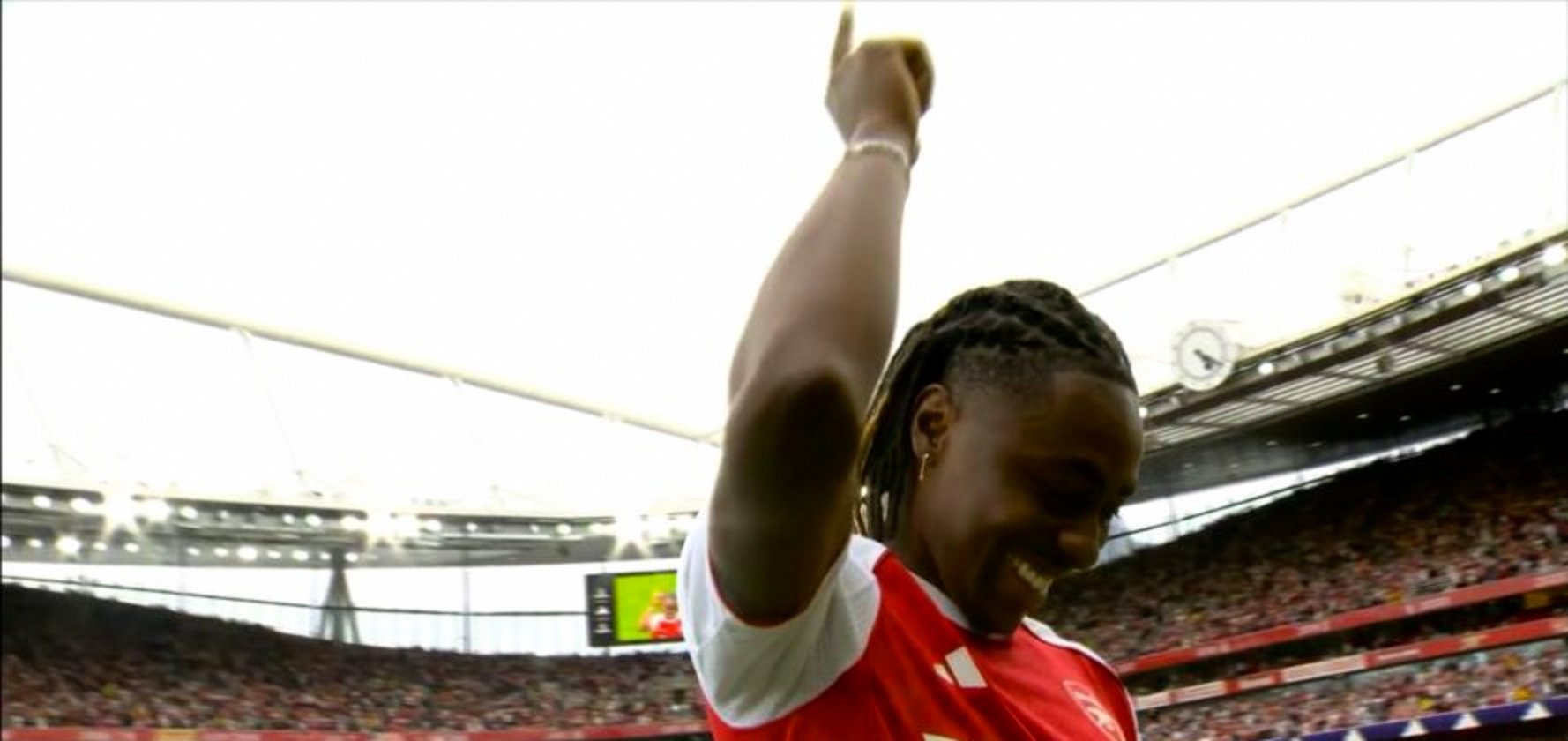 关于阿森纳无意激活埃泽解约金条款水晶宫已经知悉的信息