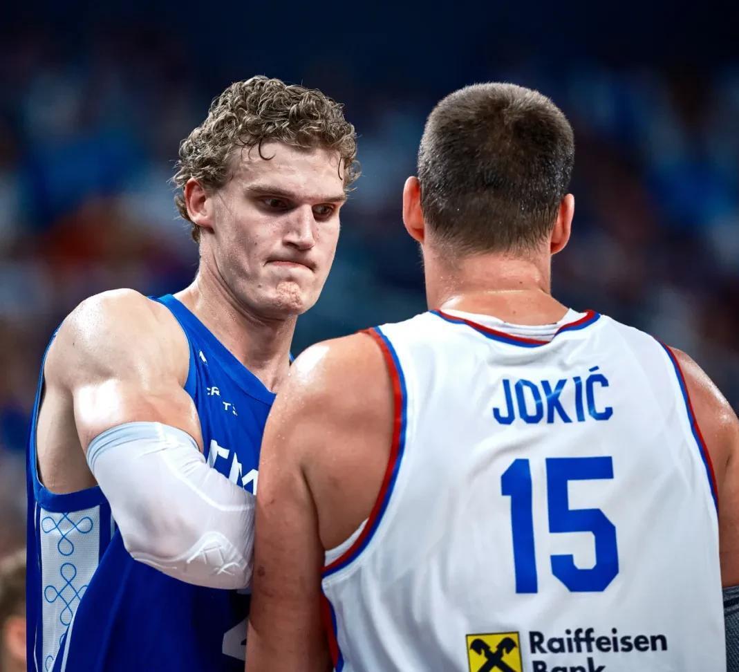 欧锦赛塞尔维亚男篮险胜拉脱维亚取3连胜约基奇狂轰39+10+4的简单介绍