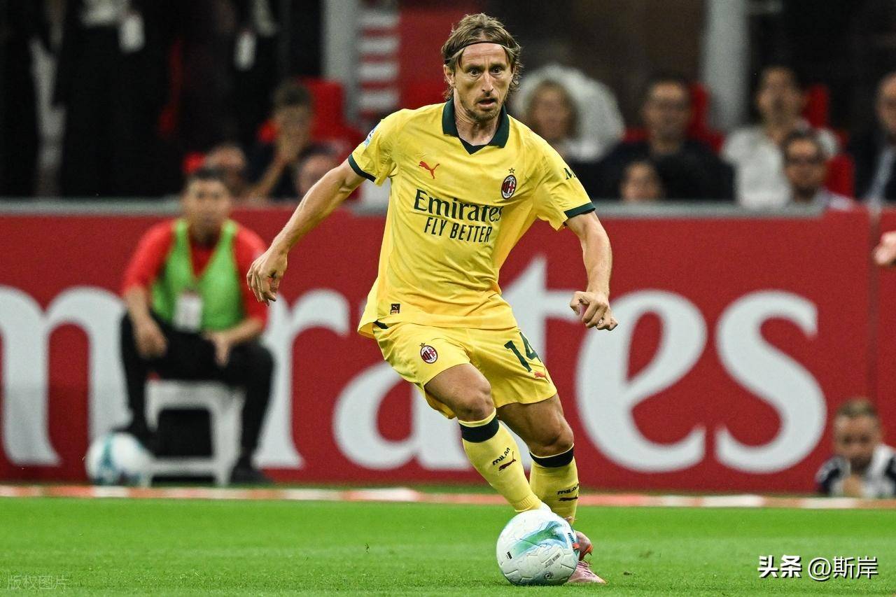 意甲罗马2-0乌迪内斯罗马升至第二的简单介绍  第1张