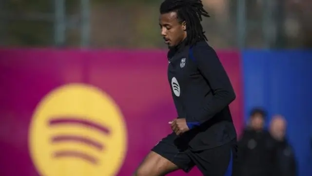 包含巴萨将与孔德续约志在稳固后防核心的词条  第1张