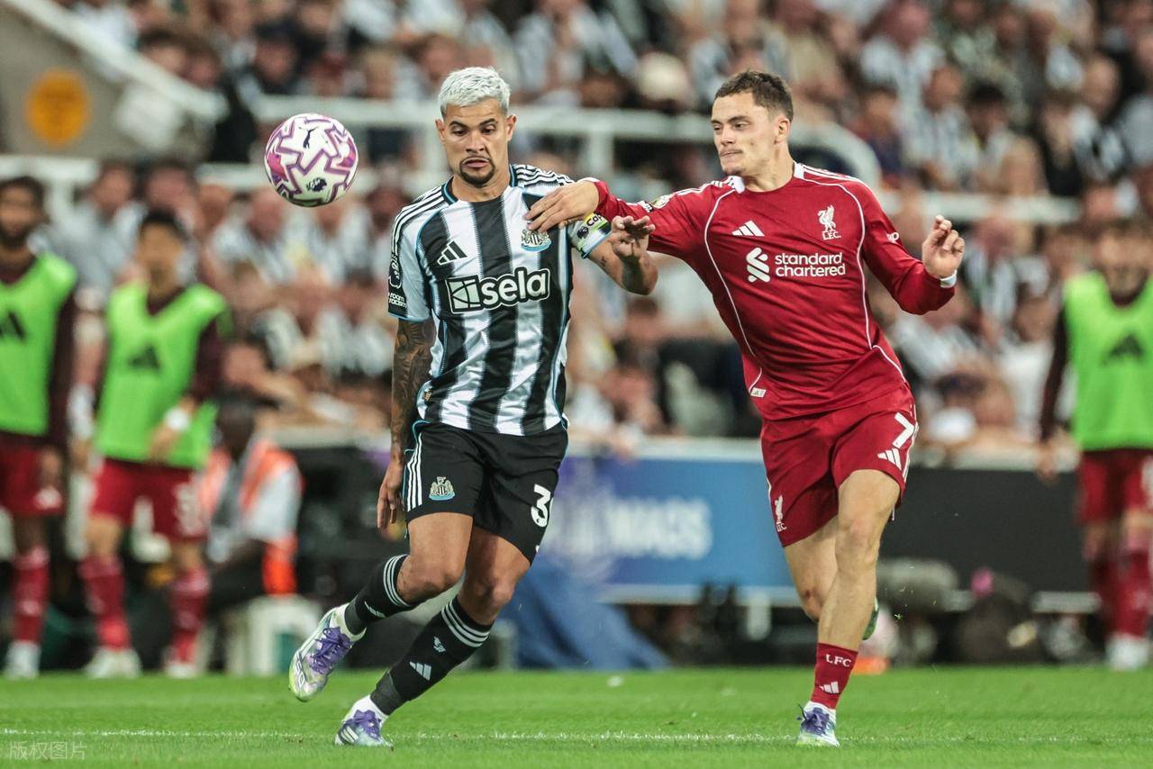 英超夏窗转会投入或创新纪录已达到26.7亿欧