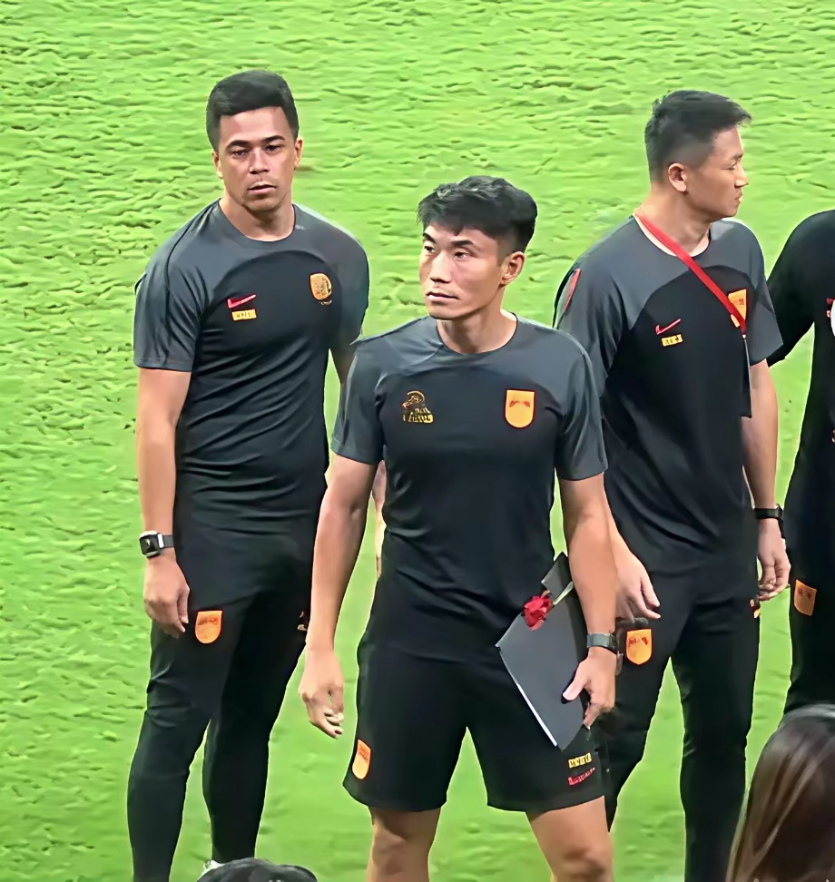 国足选帅为什么不要“老头”足协公开选帅的简单介绍